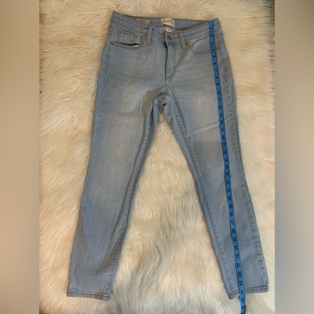Universal Thread womenβs Jeans - Picture 7 of 11